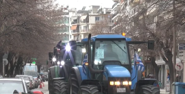 "Τα μαντάτα είναι μαύρα" - Σε τροχιά κλιμάκωσης οι αγρότες, το μπλόκο του Προμαχώνα στις Σέρρες