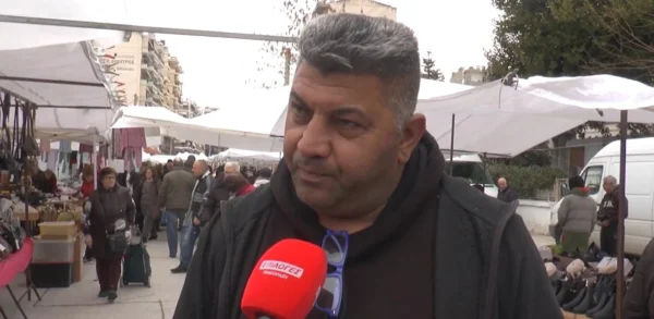 Στέλιος Τζέκος: "Ο κόσμος δεν έχει χρήματα, ξεκινήσαμε και γράφουμε στο τεφτέρι"