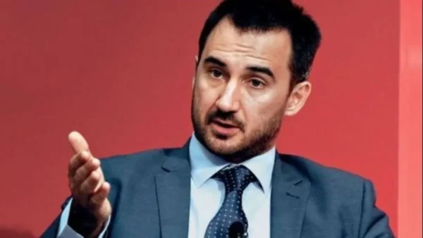 Βουλή- Αλ. Χαρίτσης: «Θα γίνουμε ευθέως αρωγοί του γενοκτονικού ισραηλινού στρατού;»