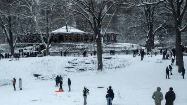Απαγόρευση της κυκλοφορίας στη Νέα Υόρκη, εν αναμονή σφοδρής χιονόπτωσης