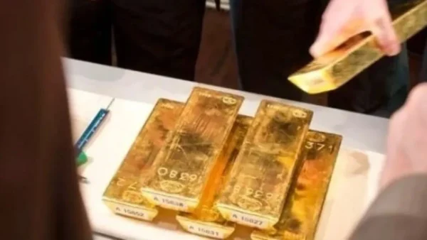 Ιταλία: Αφηρημένος άνδρας πέταξε στα σκουπίδια ράβδους χρυσού αξίας 120.000 ευρώ