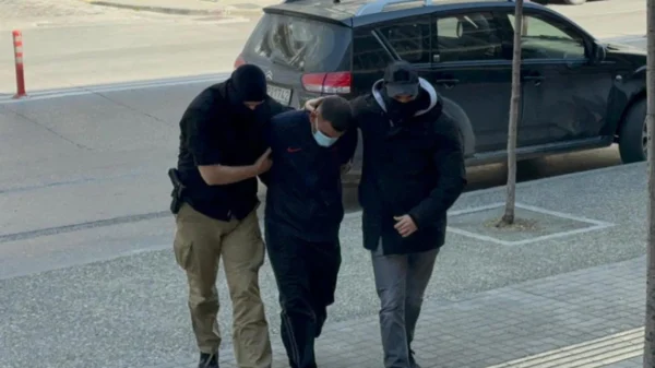 Σε ιδιώτη γιατρό για πρώτες βοήθειες έσπευσε ο 23χρονος που κατηγορείται για τη δολοφονία του 20χρονου στη Θεσσαλονίκη