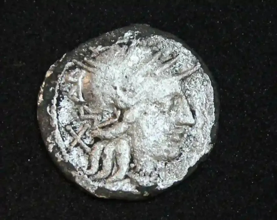 Ανασκαφές έφεραν στο φως ρωμαϊκή έπαυλη με προηγμένη υδραυλική τεχνολογία και έναν βυζαντινό θησαυρό