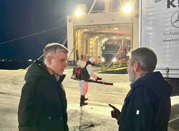 Θεσσαλονίκη: Ξεκίνησαν οι απολυμάνσεις στο λιμάνι για την αποτροπή μετάδοσης του αφθώδη πυρετού