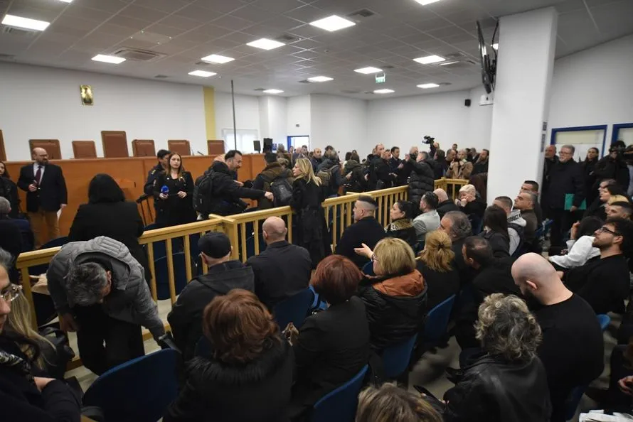 Συνεχίζεται η δίκη για το δυστύχημα των Τεμπών - Στο εδώλιο 36 άτομα