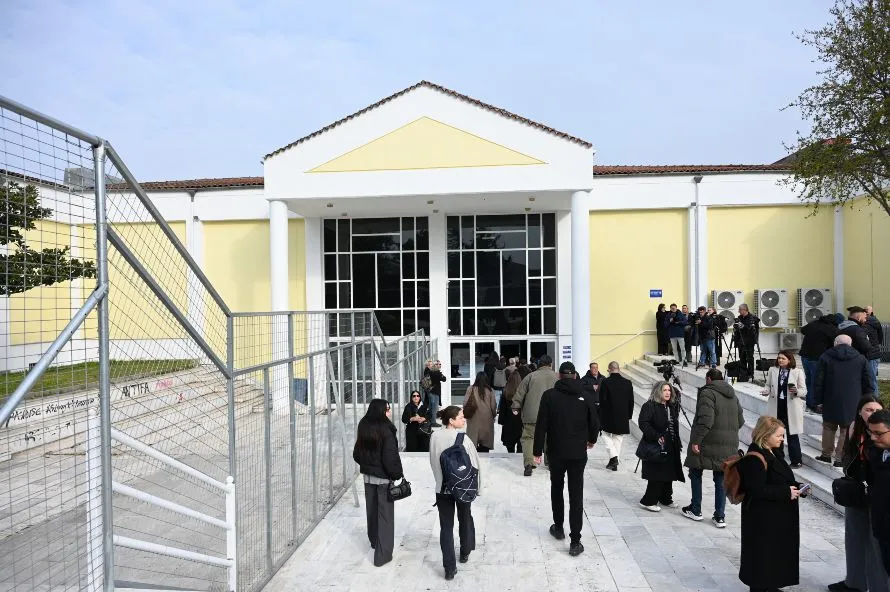 Συνεχίζεται η δίκη για το δυστύχημα των Τεμπών - Στο εδώλιο 36 άτομα