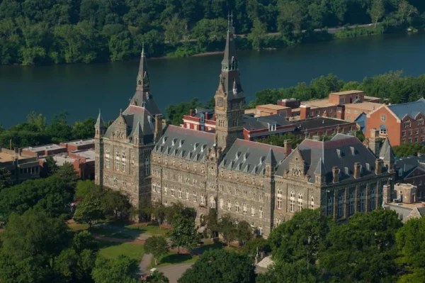 Όμιλος ΔΕΗ και Πανεπιστήμιο Georgetown συνεργάζονται για τη δημιουργία νέου Πανεπιστημίου (Ν.Π.Π.Ε.) στην Ελλάδα