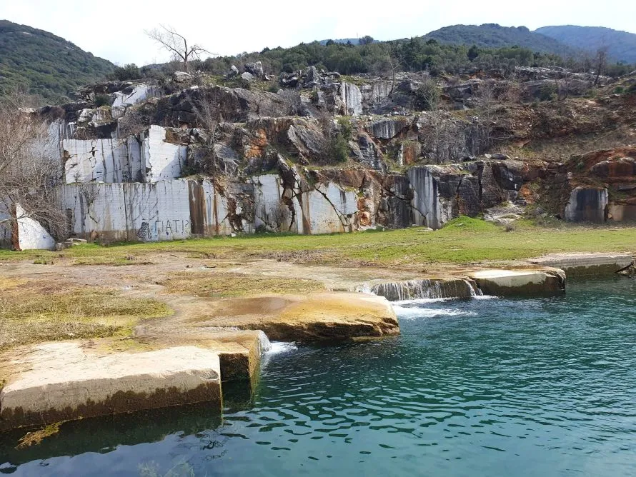 Όταν το νερό επιστρέφει, το μονοπάτι της Παλιάς Καβάλας ξαναζωντανεύει