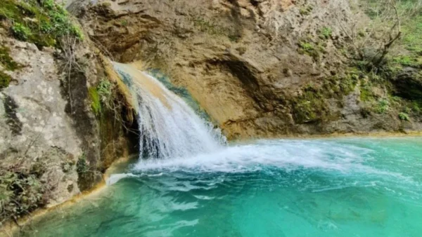 Όταν το νερό επιστρέφει, το μονοπάτι της Παλιάς Καβάλας ξαναζωντανεύει