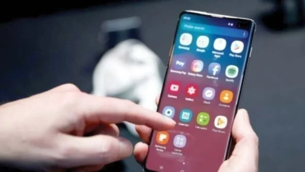 Βρετανία: Οι βουλευτές απέρριψαν την απαγόρευση των μέσων κοινωνικής δικτύωσης για τα παιδιά κάτω των 16