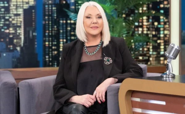 Ρούλα Κορομηλά: Αισθάνομαι άβολα όταν βλέπω να διακόπτετε συνεχώς και αδικαιολόγητα on air τους πολεμικούς ανταποκριτές