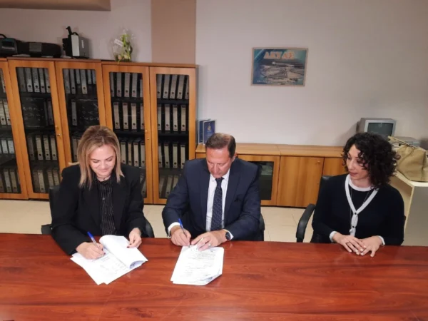 ΔΕΥΑ Σερρών: Υπογραφή σύμβασης για την εγκατάσταση φίλτρων αντίστροφης ώσμωσης που θα λύσει το πρόβλημα με το ουράνιο στο νερό