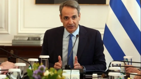 Κυρ. Μητσοτάκης: Στα 920 ευρώ αυξάνεται ο κατώτατος μισθός από την 1η Απριλίου