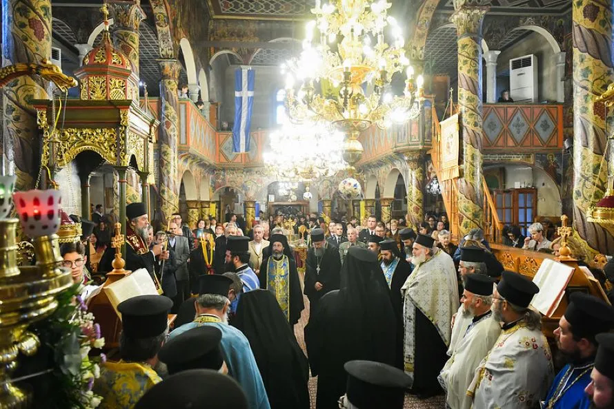 Η Νιγρίτα υποδέχθηκε το Τίμιο Ξύλο από την Μονή Αγίου Παύλου του Αγίου Όρους