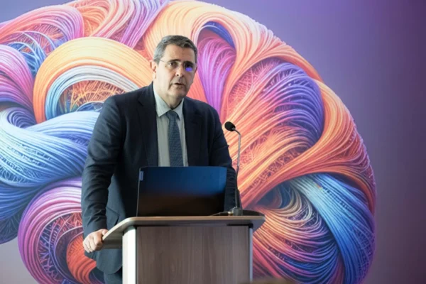 Επαναπατρισμός: Η διαδρομή ενός Έλληνα ιατρού από το Brain Drain στο Brain Regain