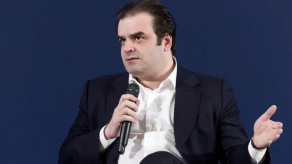 Κυριάκος Πιερρακάκης: «Η οικονομία διαρκώς βελτιώνει τις επιδόσεις της, παρά το δύσκολο γεωπολιτικό περιβάλλον στο οποίο βρισκόμαστε»