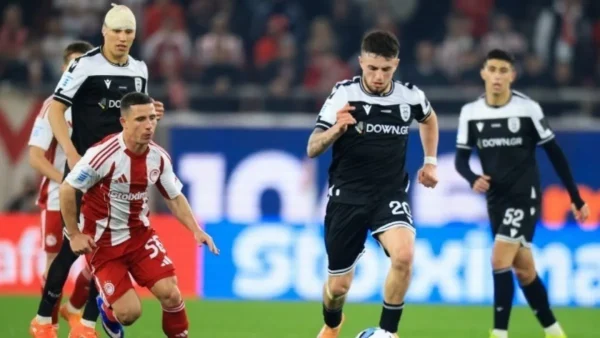 Ο ΠΑΟΚ έμεινε «όρθιος» στο Φάληρο