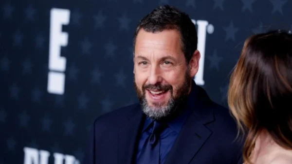  Ο Άνταμ Σάντλερ είναι ο πιο ακριβοπληρωμένος ηθοποιός του Χόλιγουντ, σύμφωνα με το Forbes