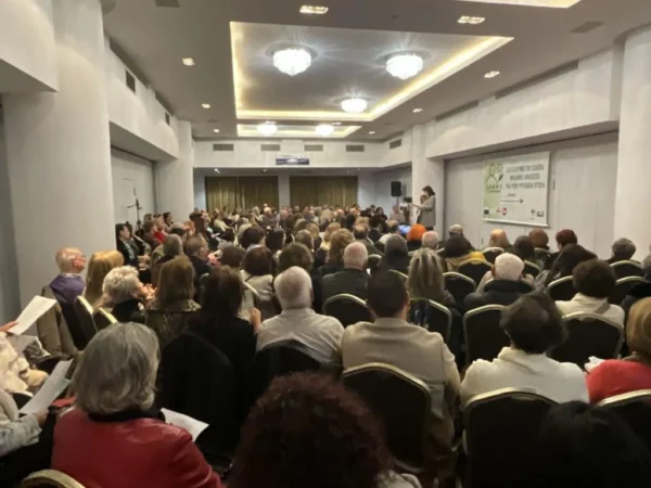 «Σπάμε τη σιωπή και μιλάμε για την ψυχική υγεία» – Κατάμεστο το Ξενία Βόλου στην εκδήλωση γνωριμίας του ΣΟΦΨΥ Μαγνησίας