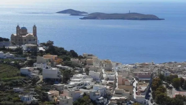 Η Κρήτη και η Σύρος στους πιο αξιόλογους προορισμούς για το 2026 - Νέα αεροπορική σύνδεση μεταξύ των δύο νησιών