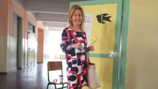 «Να διερευνηθούν οι συνθήκες εργασίας»: Θλίψη για τον θάνατο της εκπαιδευτικού Σοφίας Χρηστίδου, ζητούν απαντήσεις στις καταγγελίες