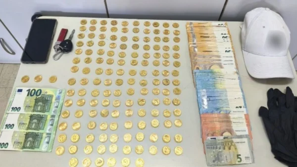 Πέλλα: Πήραν 146 λίρες και 4.000 ευρώ από ηλικιωμένη με πρόσχημα πρόστιμο για αδήλωτα τιμαλφή